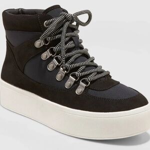 Black High-Top Women’s Sneaker